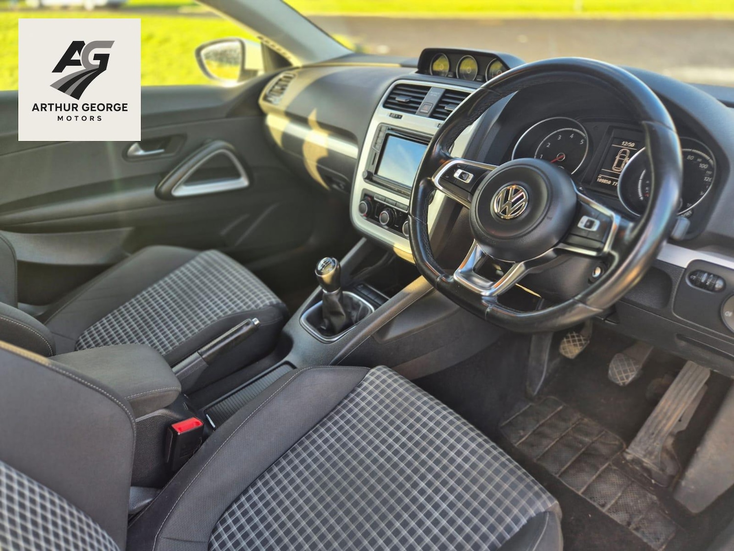 Used Volkswagen Scirocco 2016 for sale - 77198466: Photo 4