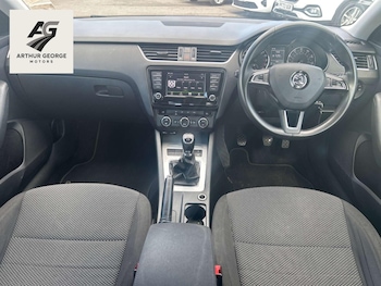 Used Skoda Octavia 2017 for sale - 78907176: Photo