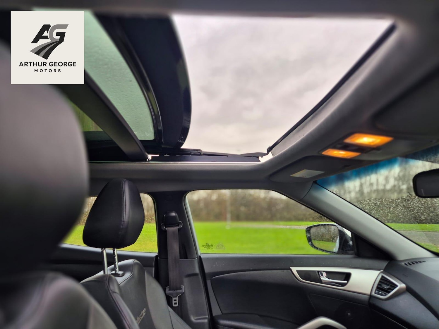 Used Hyundai Veloster 2013 for sale - 77718210: Photo 5