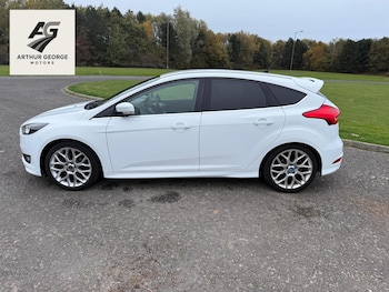 Used Ford Focus 2015 for sale - 76418692: Photo