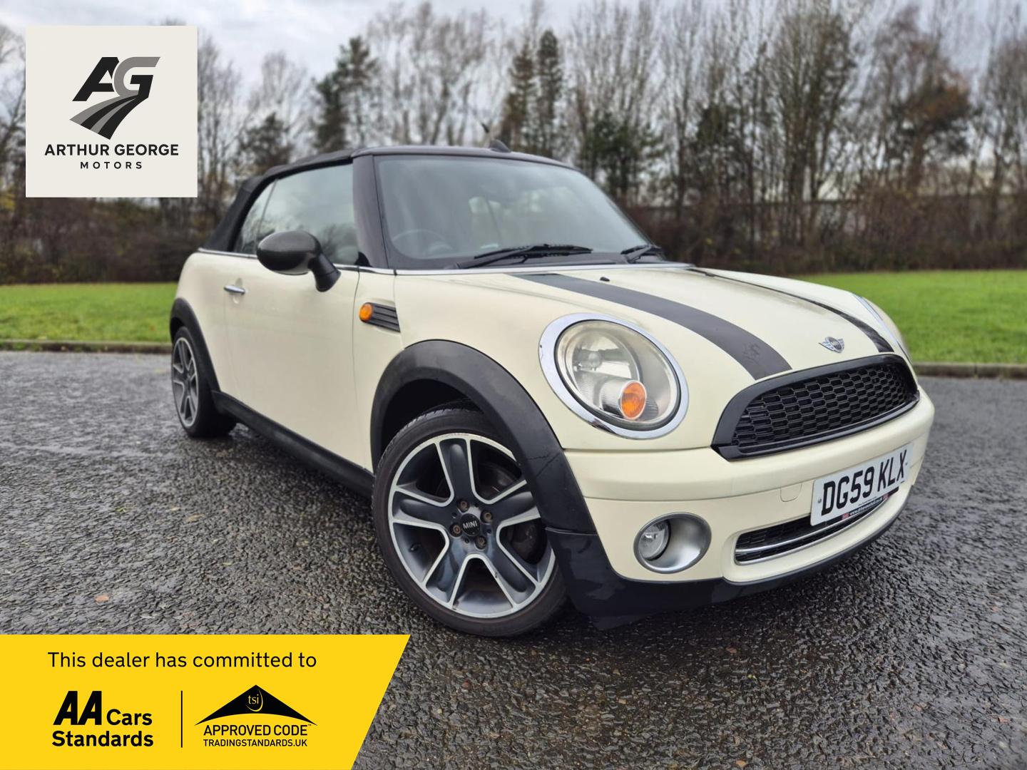 Used MINI Convertible 2009 for sale - 76922272: Photo 1