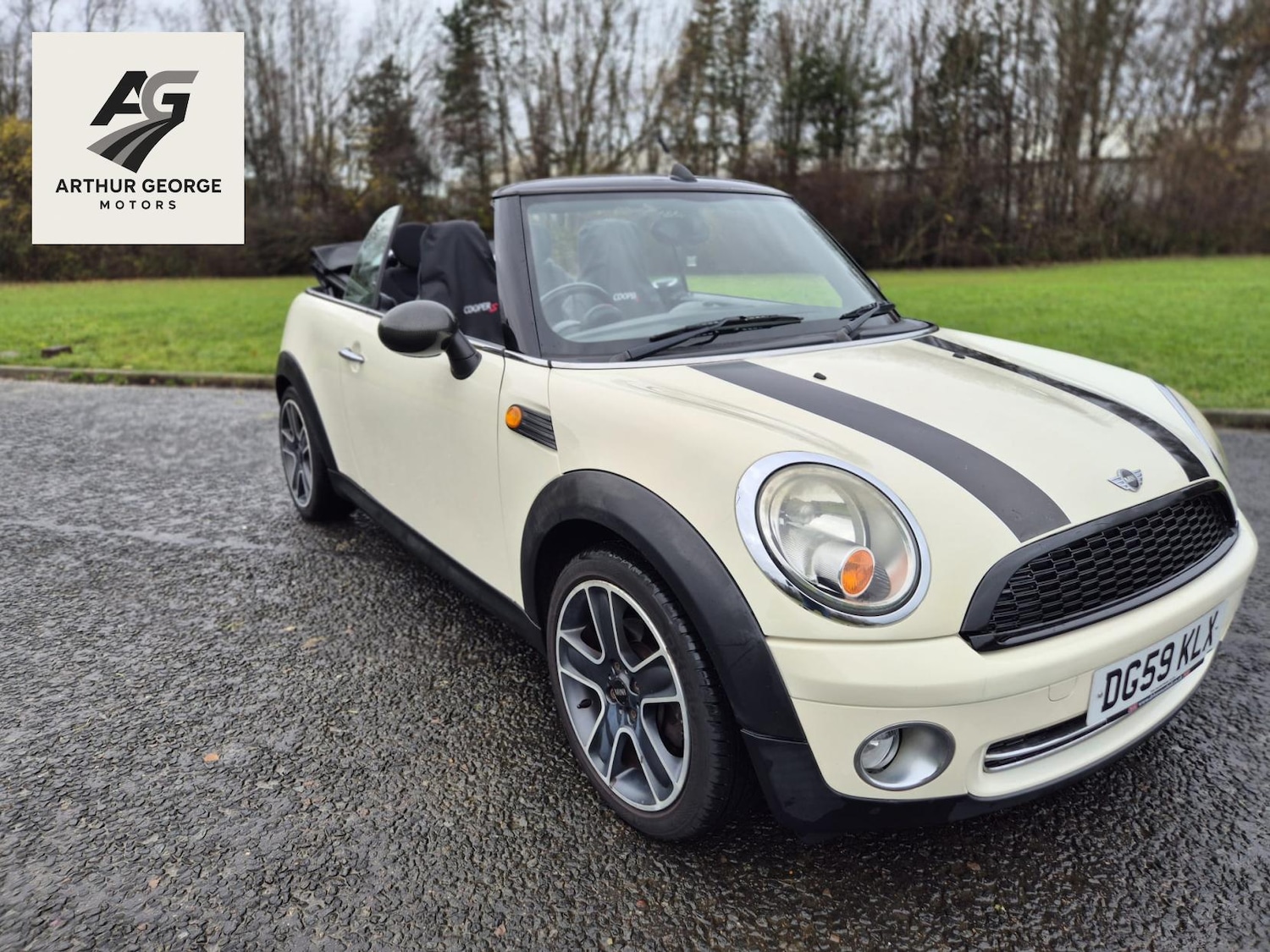 Used MINI Convertible 2009 for sale - 76922272: Photo 30