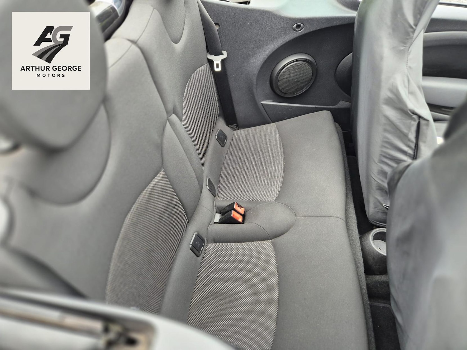 Used MINI Convertible 2009 for sale - 76922272: Photo 31