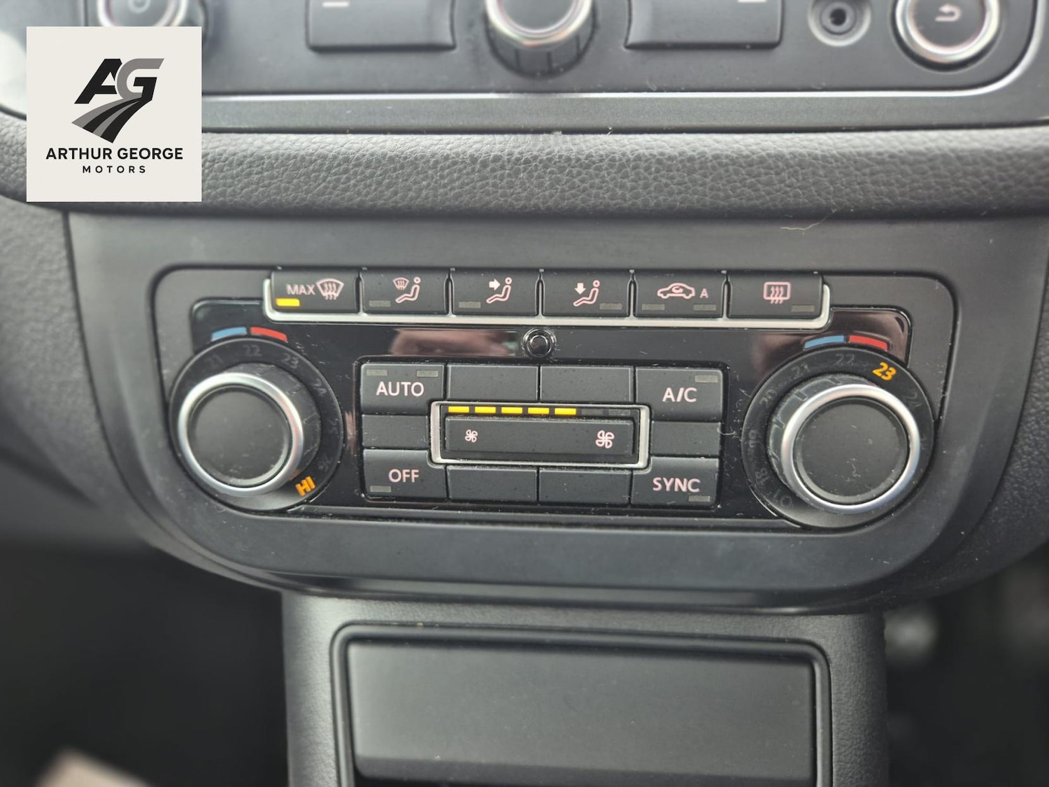 Used Volkswagen Tiguan 2015 for sale - 76557322: Photo 16