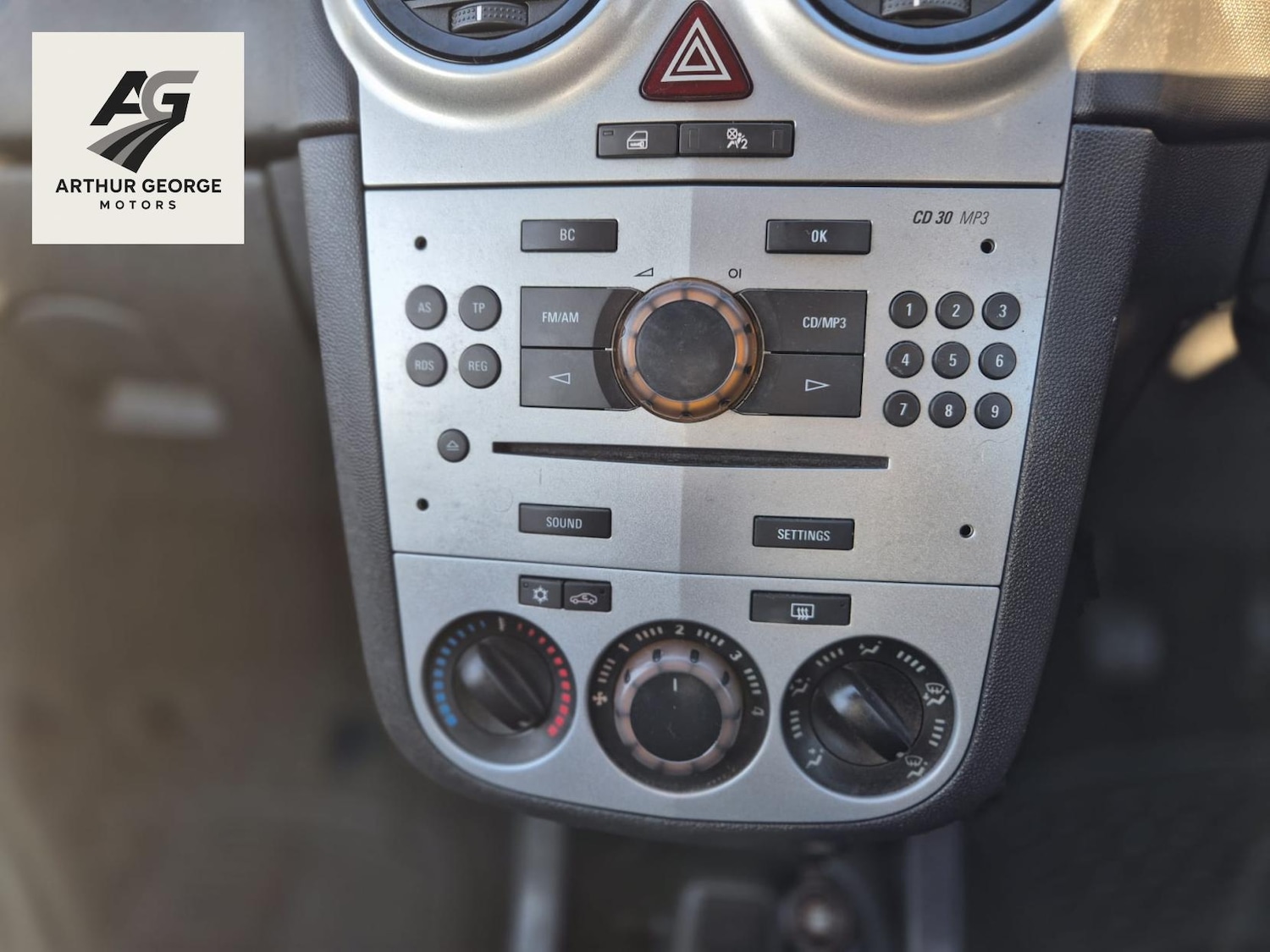 Used Vauxhall Corsa 2011 for sale - 77201711: Photo 21