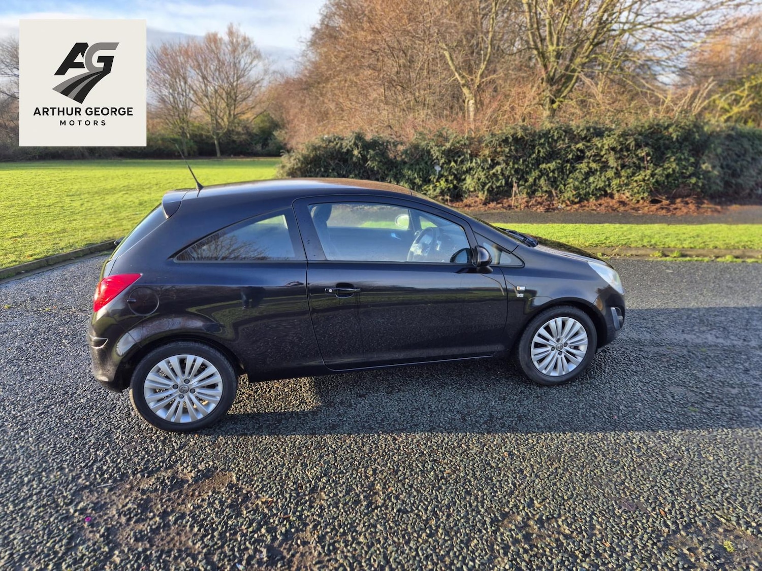 Used Vauxhall Corsa 2011 for sale - 77201711: Photo 9