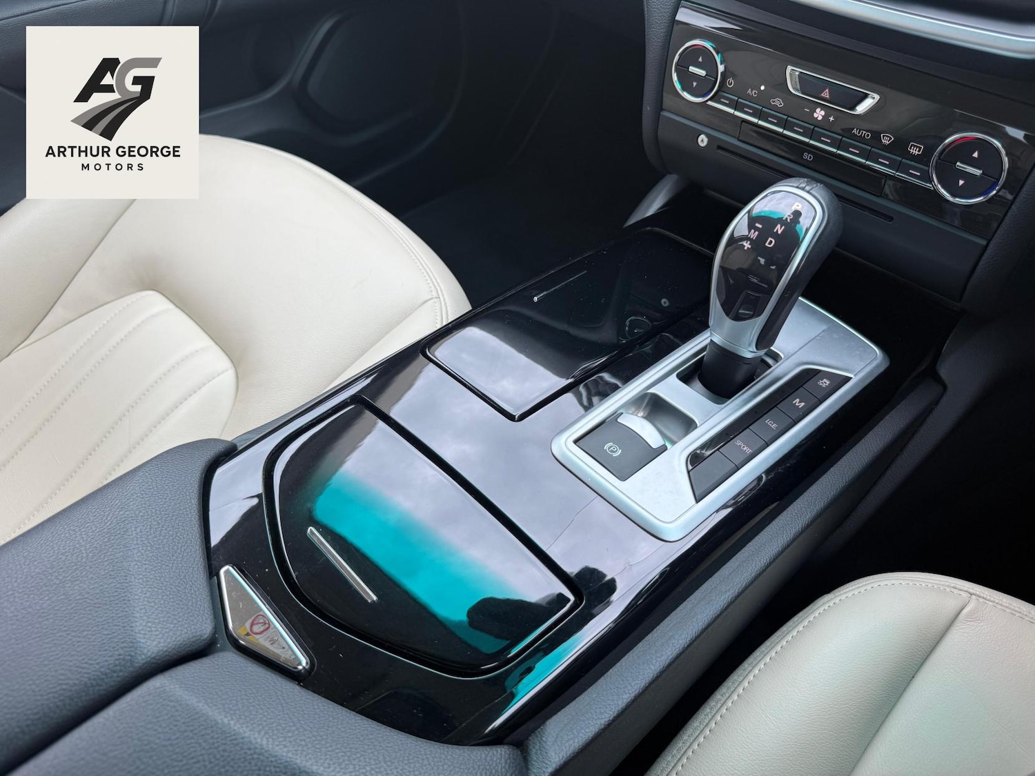 Used Maserati Ghibli 2016 for sale - 76494352: Photo 43