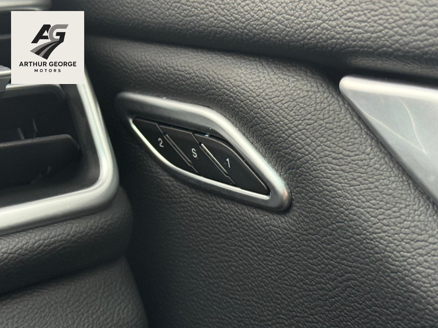 Used Maserati Ghibli 2016 for sale - 76494352: Photo 52