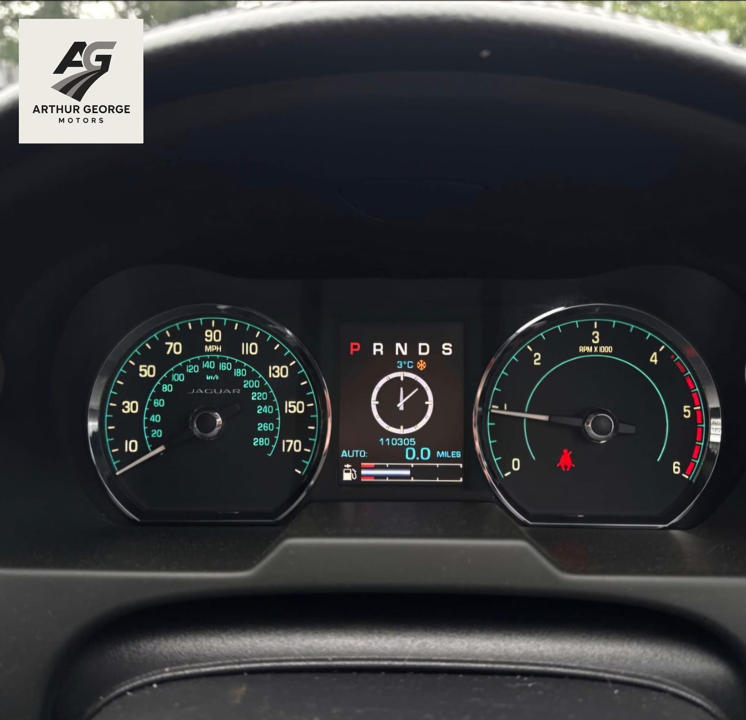 Used Jaguar XF 2013 for sale - 77584960: Photo 4