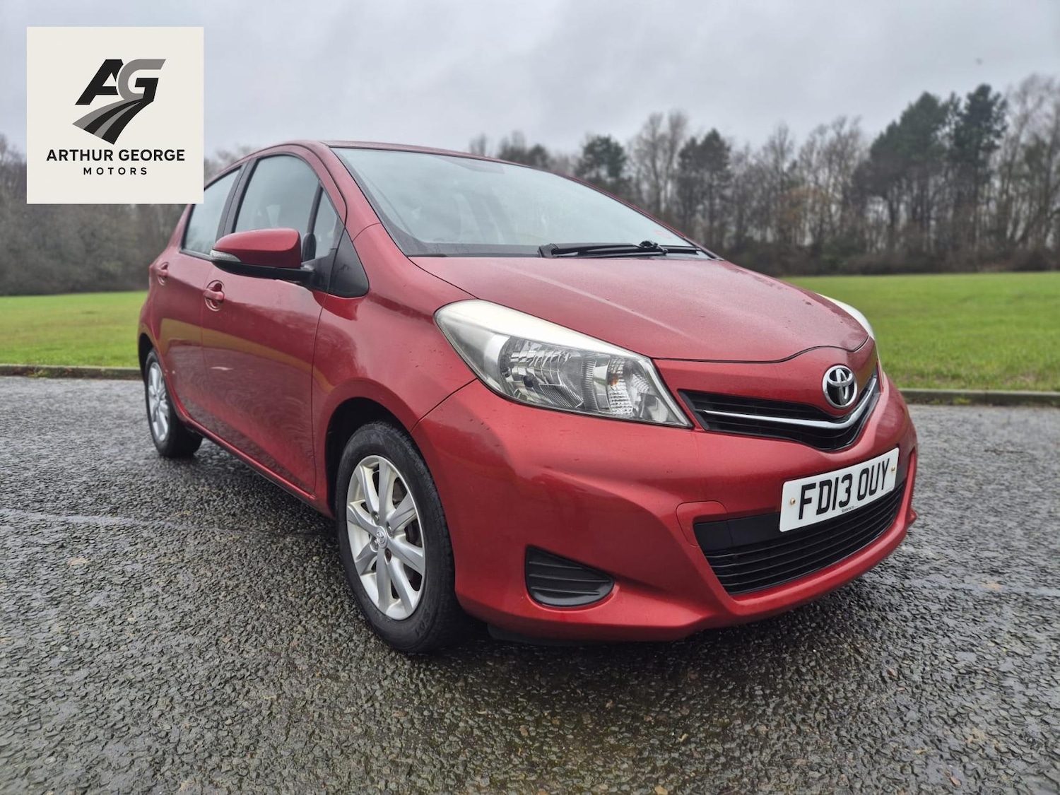 Used Toyota Yaris 2013 for sale - 77508937: Photo 5