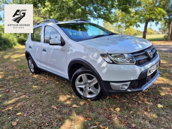 2014 - 1.5 dCi Ambiance Hatchback 5dr Diesel Manual Euro 5 (90 ps)