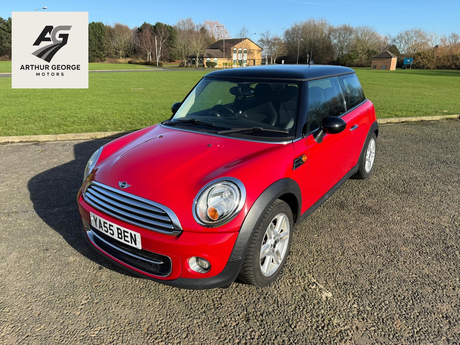 Used MINI Hatch 2011 for sale - 77556945: Photo 2
