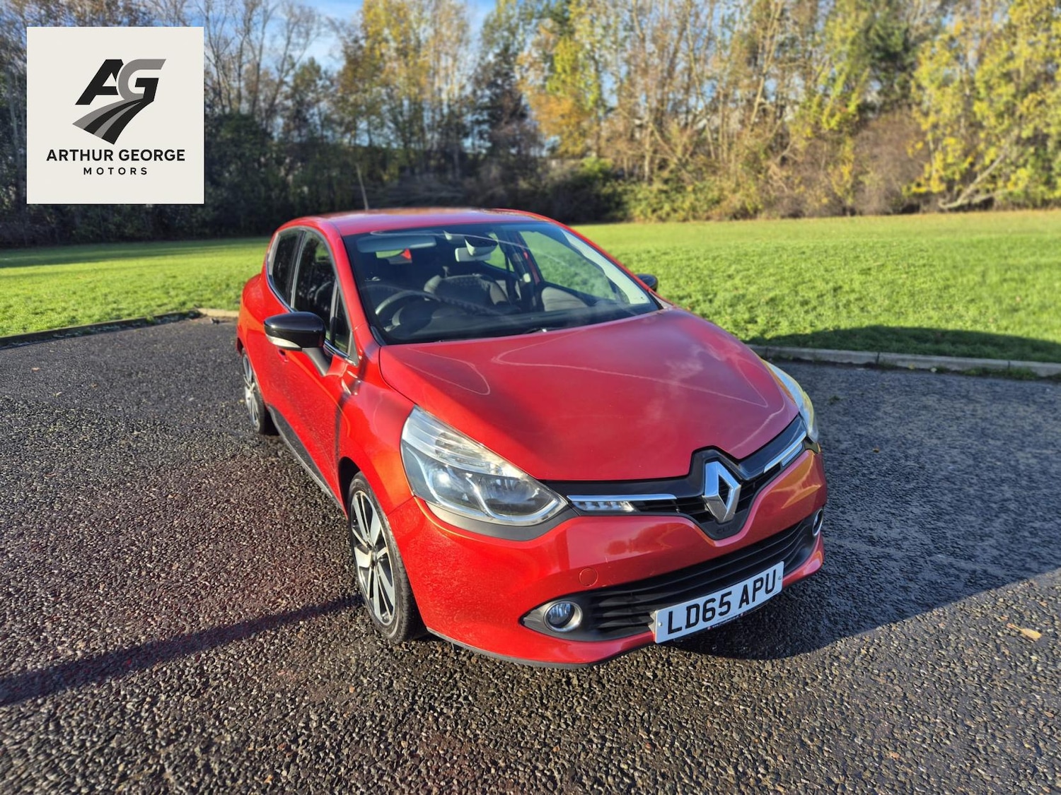 Used Renault Clio 2015 for sale - 76643868: Photo 17