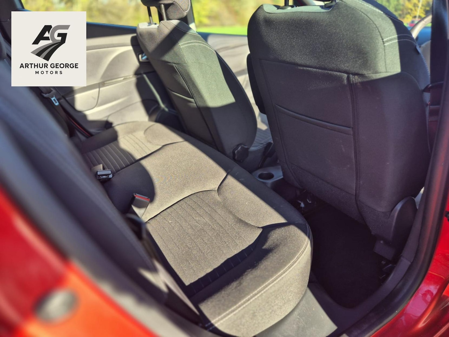 Used Renault Clio 2015 for sale - 76643868: Photo 21