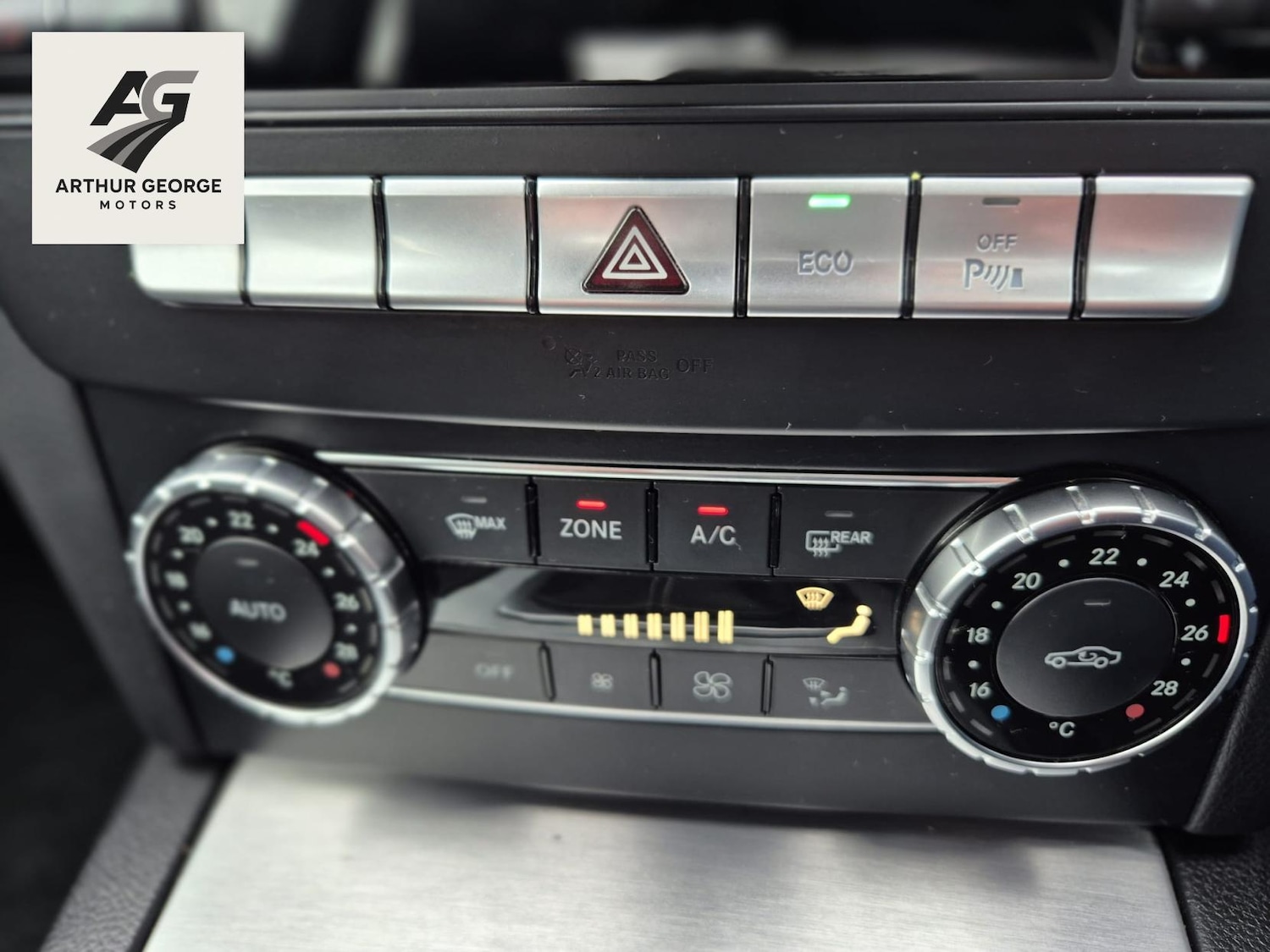 Used Mercedes-Benz C Class 2015 for sale - 76922280: Photo 37