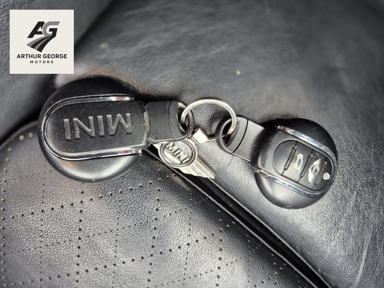 Used MINI Hatch 2015 for sale - 76415624: Photo 25