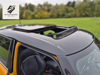 Used MINI Hatch 2015 for sale - 76415624: Photo