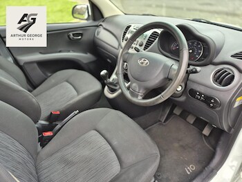 Used Hyundai i10 2013 for sale - 77934606: Photo