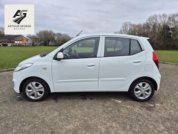 Used Hyundai i10 2013 for sale - 77934606: Photo