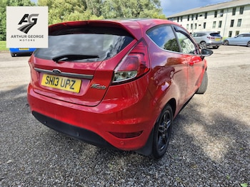 Used Ford Fiesta 2013 for sale - 78842172: Photo