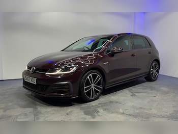 Used Volkswagen Golf 2017 for sale - 77452689: Photo