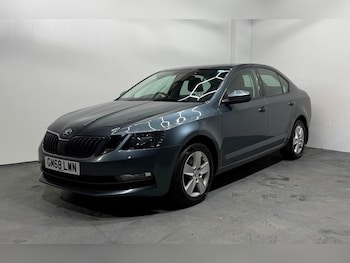 Used Skoda Octavia 2019 for sale - 78646120: Photo