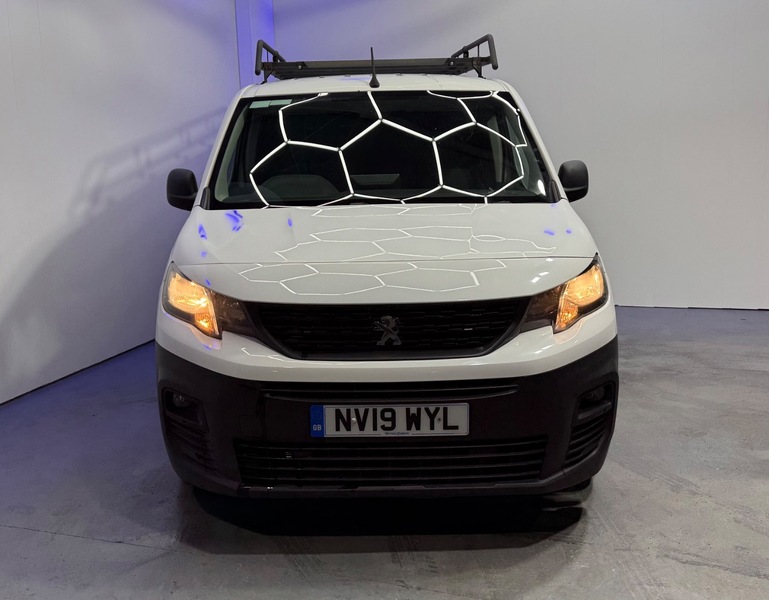 Used Peugeot Partner 2019 for sale - 77792645: Photo 2