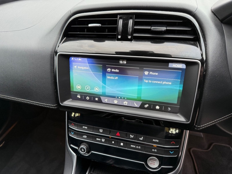 Used Jaguar XE 2019 for sale - 77452705: Photo 16