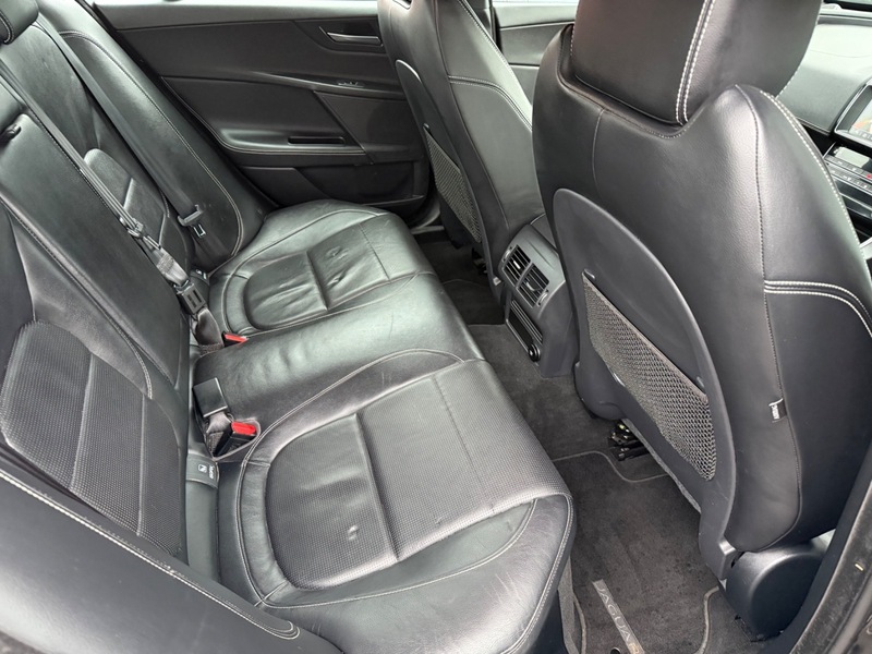 Used Jaguar XE 2019 for sale - 77452705: Photo 18