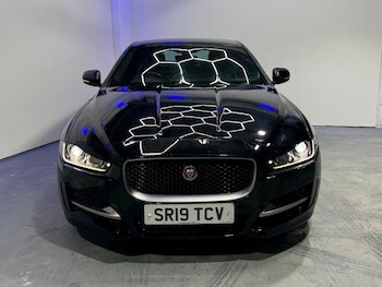 Used Jaguar XE 2019 for sale - 77452705: Photo