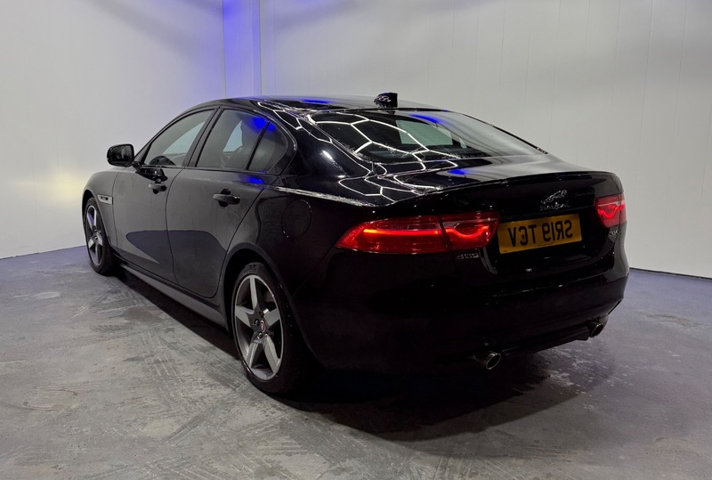 Used Jaguar XE 2019 for sale - 77452705: Photo 8