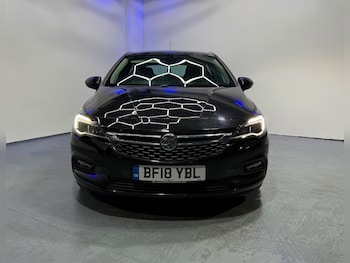 Used Vauxhall Astra 2018 for sale - 76211042: Photo