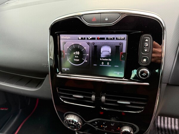 Used Renault Clio 2013 for sale - 76236335: Photo 17