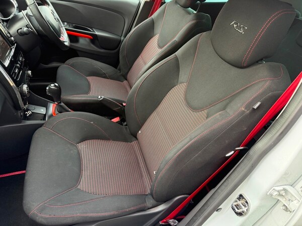 Used Renault Clio 2013 for sale - 76236335: Photo 23