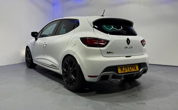 Used Renault Clio 2013 for sale - 76236335: Photo 8