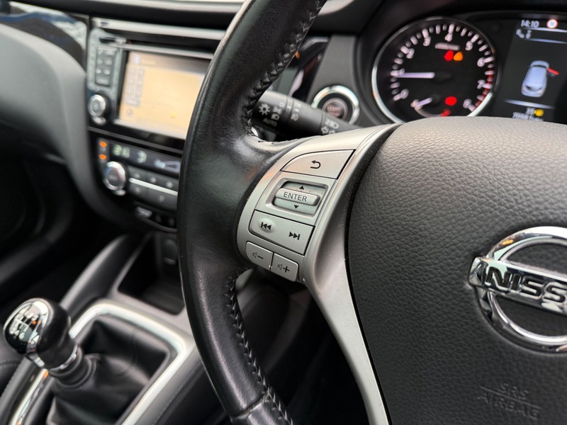 Used Nissan Qashqai 2017 for sale - 76934978: Photo 13