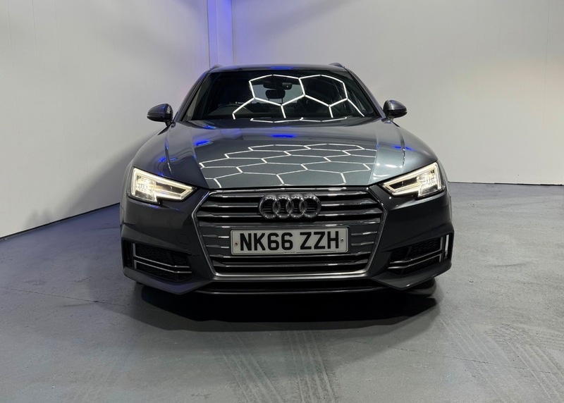 Used Audi A4 2016 for sale - 76256933: Photo 2