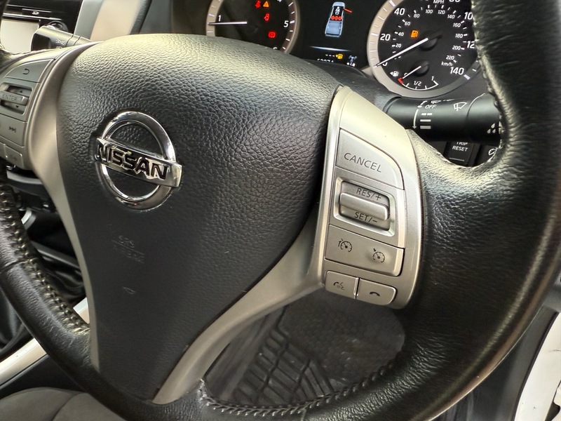 Used Nissan Navara 2018 for sale - 77162072: Photo 16