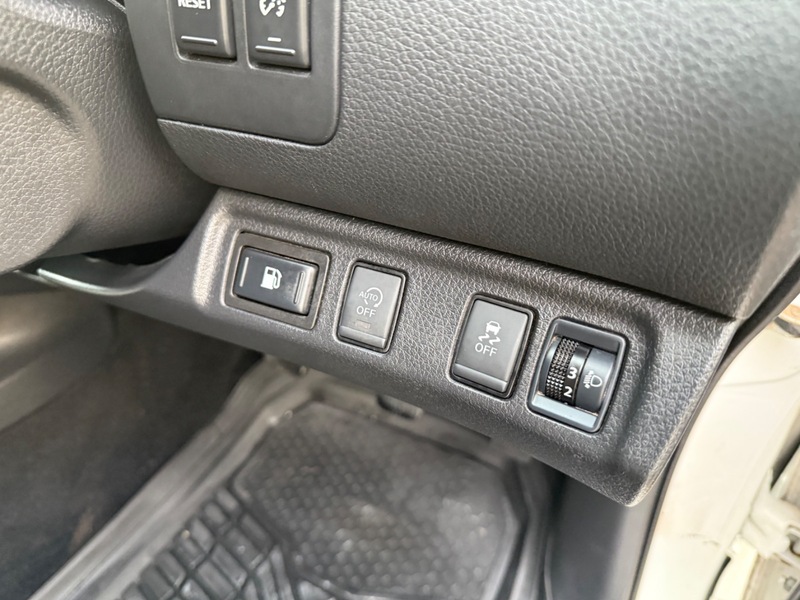 Used Nissan Navara 2018 for sale - 77162072: Photo 17