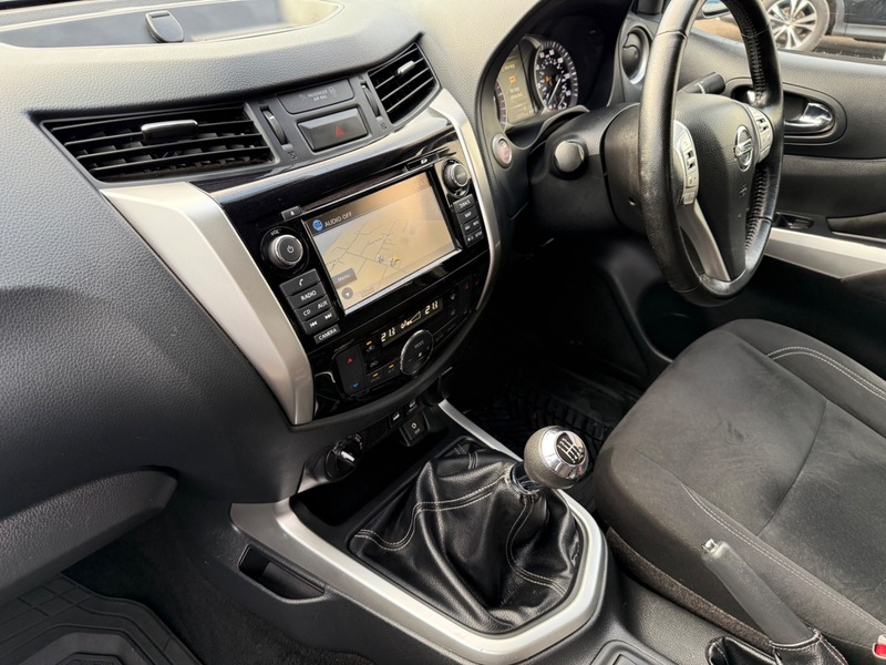 Used Nissan Navara 2018 for sale - 77162072: Photo 23
