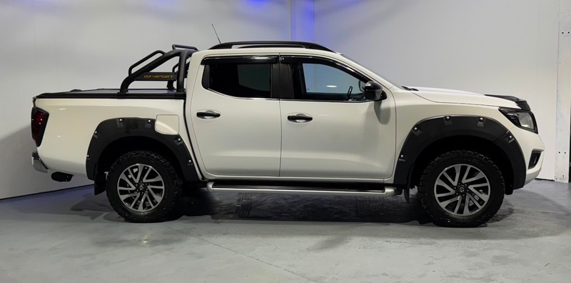 Used Nissan Navara 2018 for sale - 77162072: Photo 4
