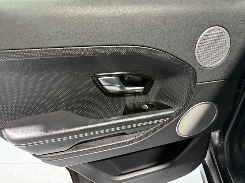 Used Land Rover Range Rover Evoque 2012 for sale - 76323860: Photo 19