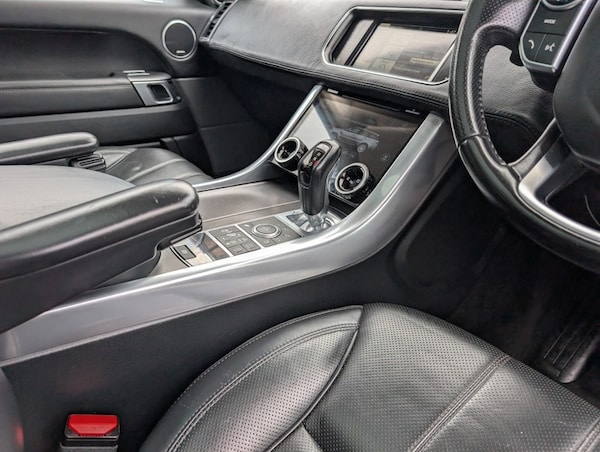 Used Land Rover Range Rover Sport 2015 for sale - 75514310: Photo 18