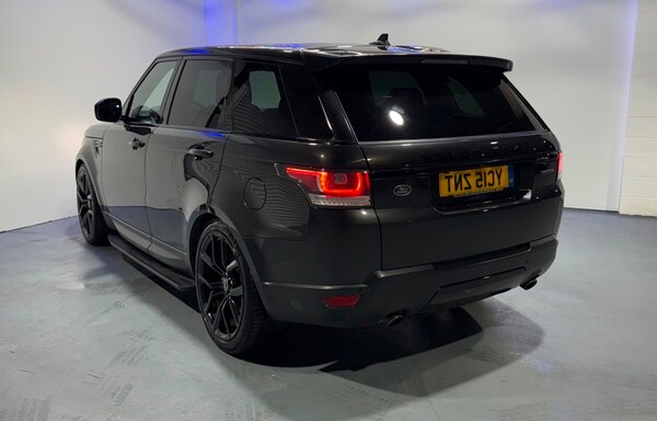 Used Land Rover Range Rover Sport 2015 for sale - 75514310: Photo 8
