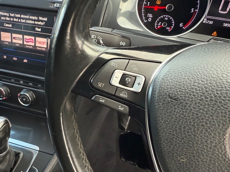 Used Volkswagen Golf 2017 for sale - 77535609: Photo 16