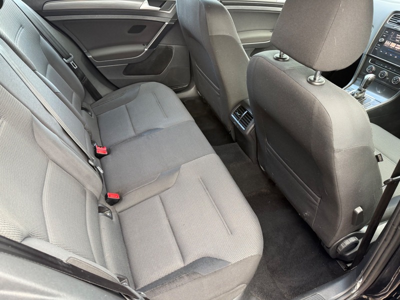 Used Volkswagen Golf 2017 for sale - 77535609: Photo 20