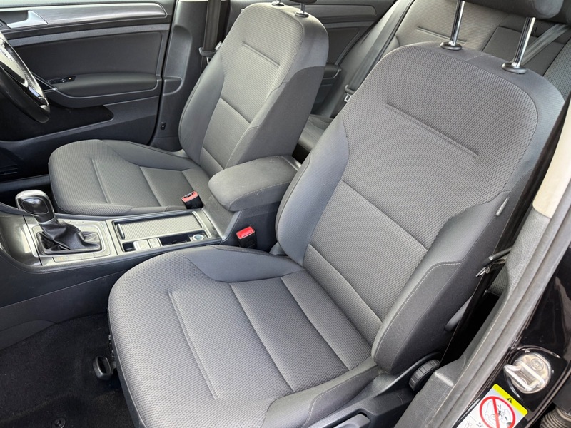 Used Volkswagen Golf 2017 for sale - 77535609: Photo 28