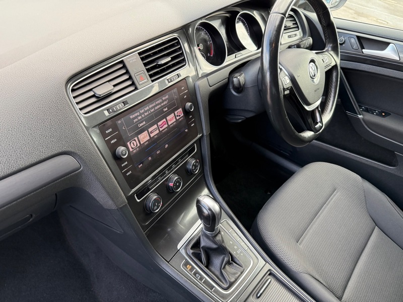 Used Volkswagen Golf 2017 for sale - 77535609: Photo 29