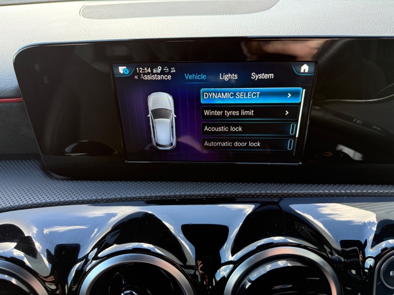 Used Mercedes-Benz A-Class 2019 for sale - 77681471: Photo 35