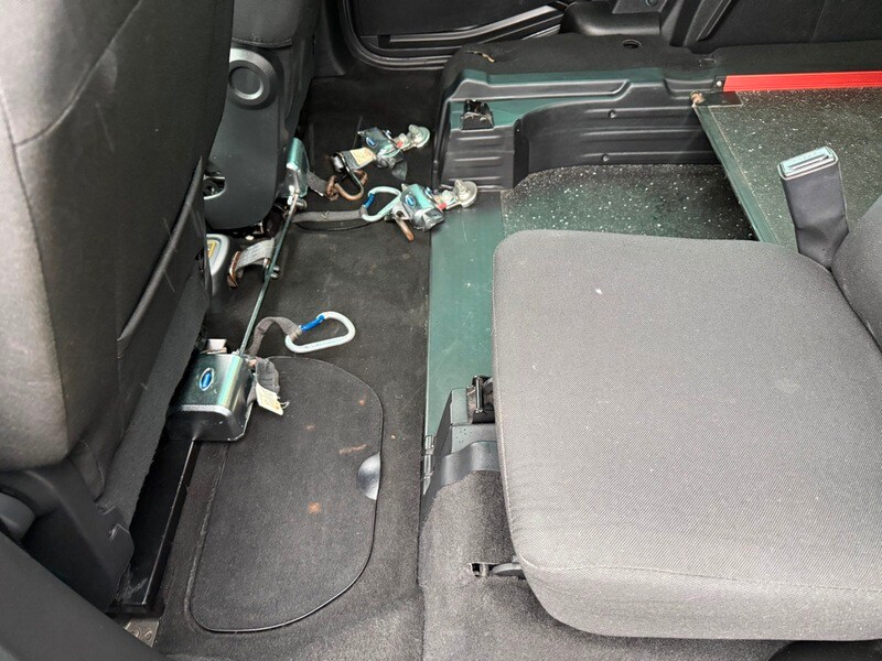 Used Peugeot Partner 2017 for sale - 76559677: Photo 23